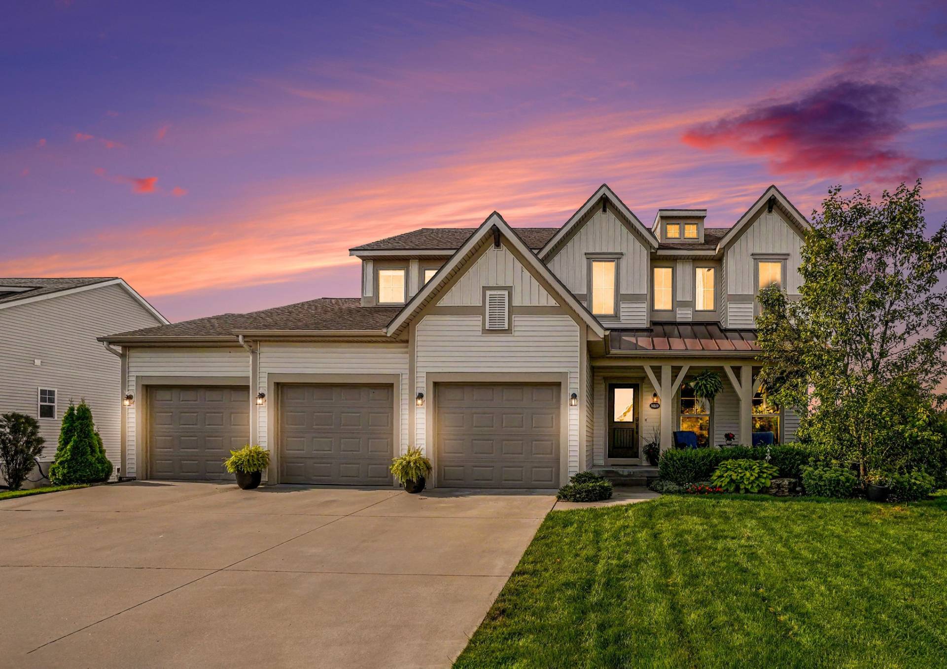 Beautiful home in Macatawa Legends